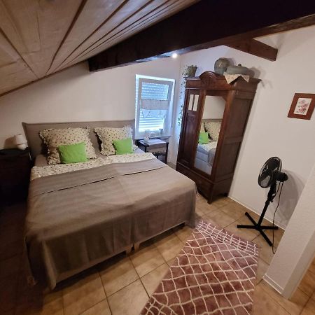 Ferienwohnung Trina Бендорф Экстерьер фото